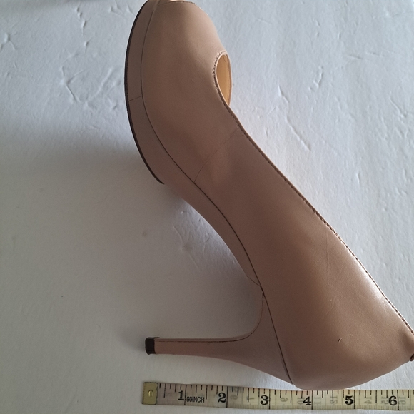 Nine West Caciao Beige Leather Peekaboo Toe 3 1/2" Heel Stilleto Women's 10 M - Picture 5 of 12